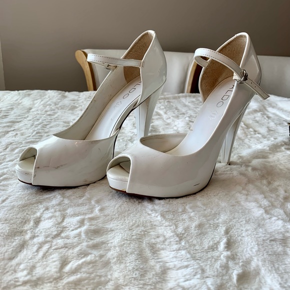 Aldo white stiletto - Picture 2 of 7